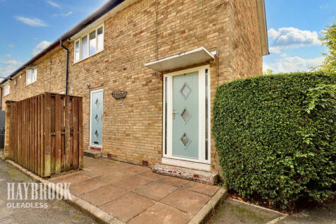 Overend Road, Sheffield 3 bed end of terrace house for sale