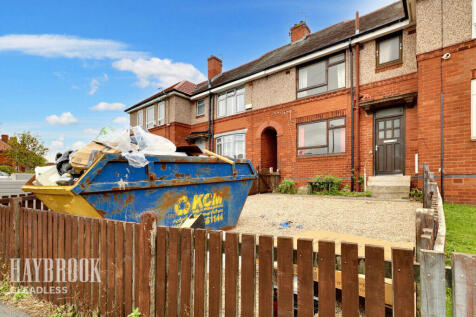 Fishponds Road, Sheffield 3 bed terraced house for sale