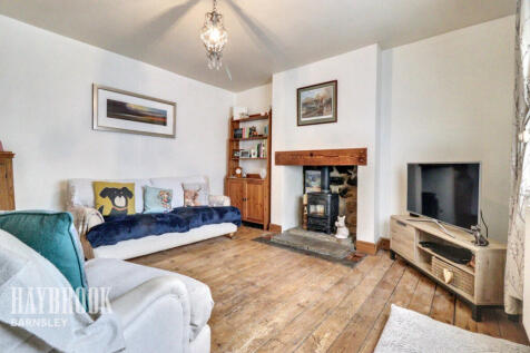 Greenside, Mapplewell 3 bed cottage for sale
