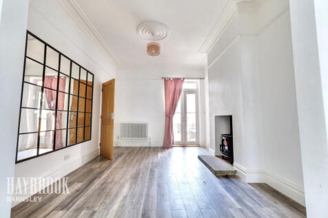 Park Grove, Barnsley 4 bed terraced house for sale