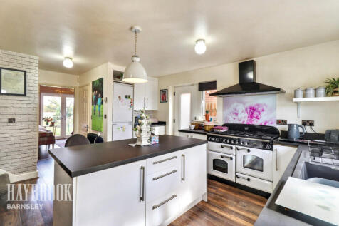 Lynham Avenue, Birdwell 4 bed detached house for sale