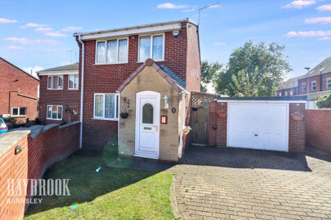 Snetterton Close, Cudworth 3 bed detached house for sale