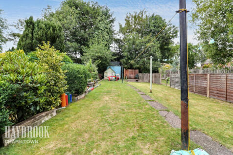 Station Road, Chapeltown 3 bed terraced house for sale