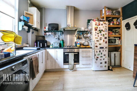 Station Road, Chapeltown 3 bed terraced house for sale