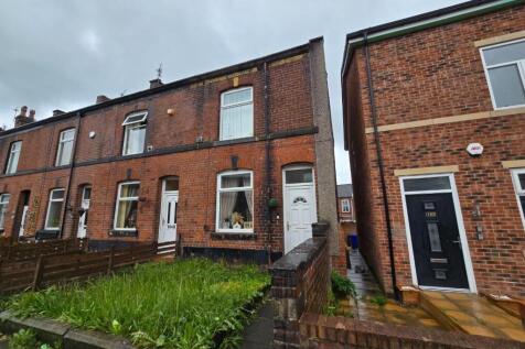 Shaw Street, Bury BL9 2 bed terraced house for sale