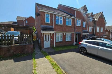 Maple Mews, Darwen BB3 2 bed apartment for sale