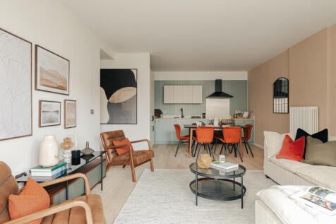 2 bedroom apartment for sale