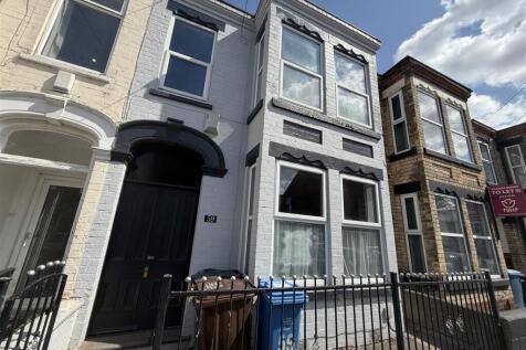 5 bedroom house share for sale