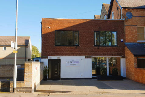 1 bedroom property for sale