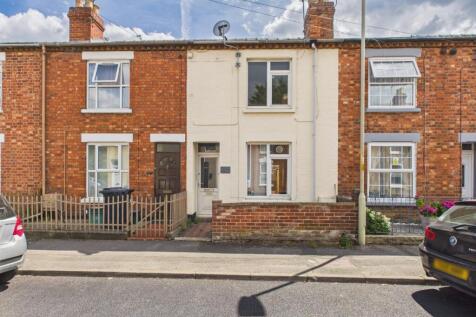 Alfred Street, Gloucester 3 bed terraced house for sale