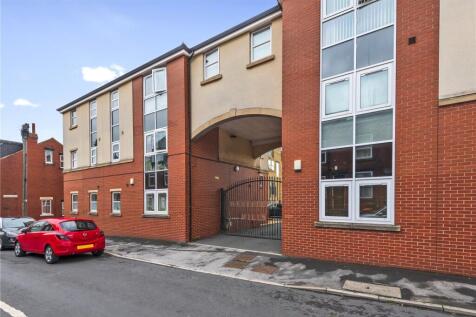 Edinburgh Avenue, Leeds, West... 2 bed flat for sale