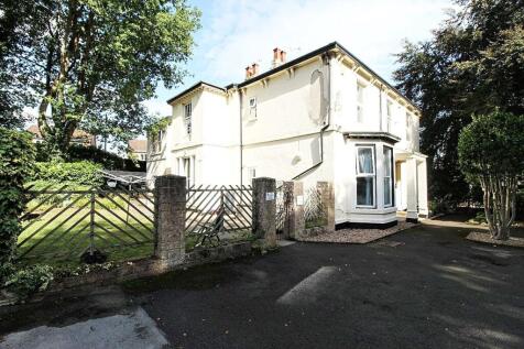 Flat, Grove House, Moorgate Grove... 2 bed flat for sale