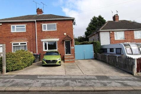Heatons Bank, Rawmarsh, Rotherham 3 bed semi
