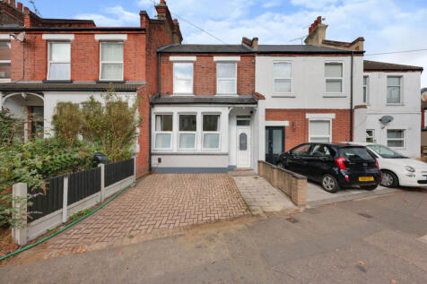 Hamlet Court Road, Westcliff
