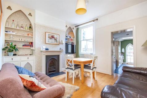 Alma Vale Road, Bristol BS8 4 bed terraced house for sale