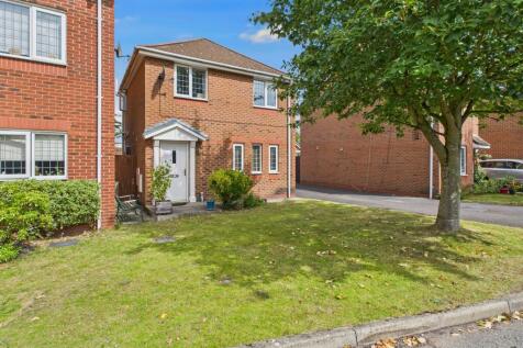 2 bedroom detached house for sale