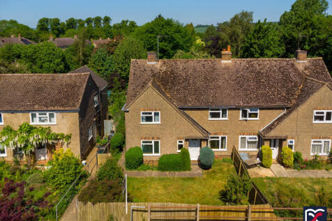 Northampton Road, Litchborough NN12 4 bed semi