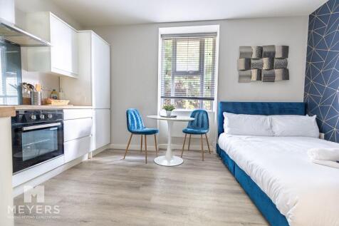 Exchequer Grange, Wootton Gardens... Studio for sale