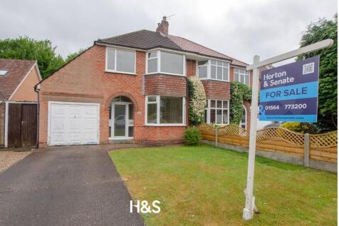3 bedroom semi-detached house for sale