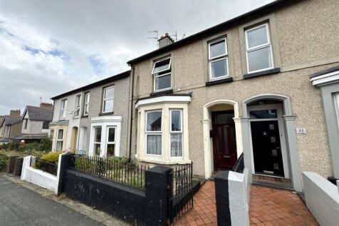 4 bedroom apartment for sale