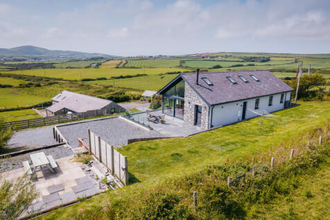 9 bedroom detached house for sale