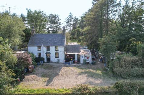 2 bedroom detached house for sale