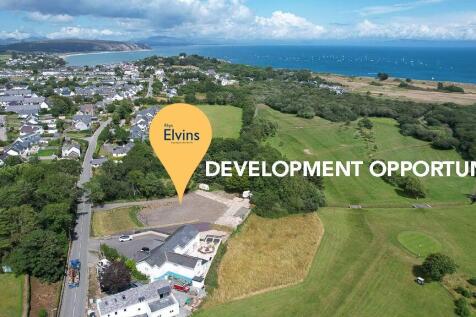 Detached house for sale