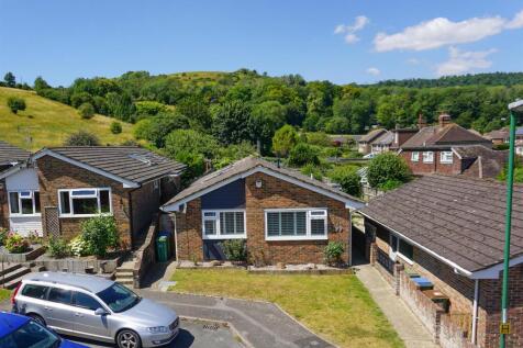 Penlands Vale, Steyning 3 bed chalet for sale
