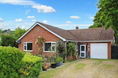 Narrow Way, Wenhaston, Halesworth... 3 bed bungalow for sale