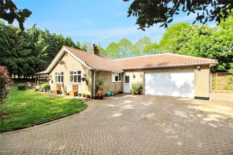 Waterloo, Gillingham, Beccles... 3 bed bungalow for sale