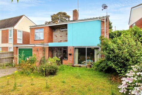 Pier Avenue, Southwold, Suffolk, IP18 3 bed detached house for sale