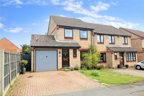 Hill Farm Road, Halesworth, Suffolk... 3 bed end of terrace house for sale