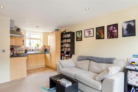 Pecketts Loft, Lady Pecketts Yard... 1 bed flat for sale