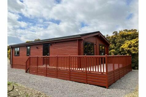 3 bedroom lodge for sale