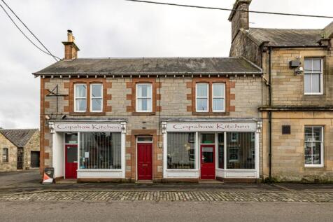 4 bedroom end of terrace house for sale