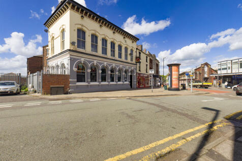 8 bedroom block of apartments for sale