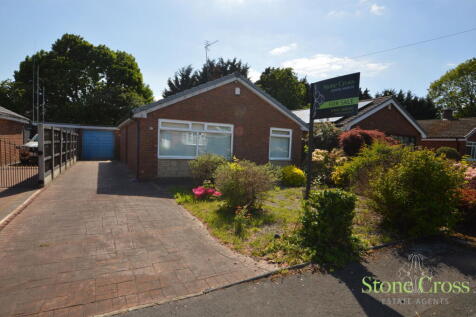 2 bedroom detached bungalow for sale
