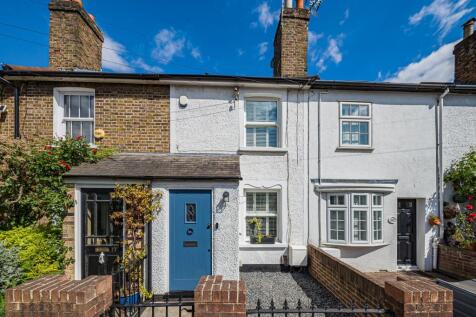 Palace Road, Bromley BR1 2 bed terraced house for sale