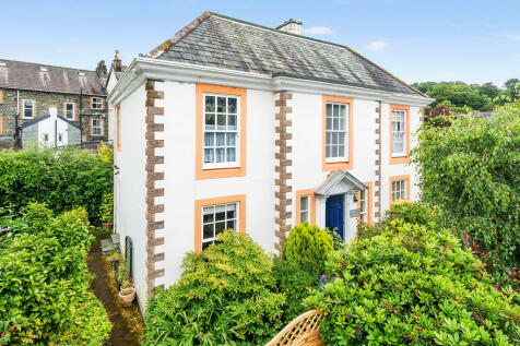 Oak Leaf House, Ambleside Road... 3 bed detached house for sale