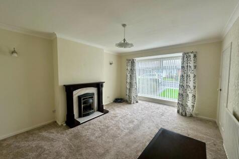 2 bedroom semi-detached bungalow for sale