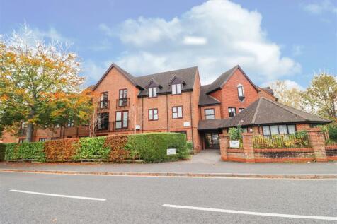 Pinewood Court, Fleet GU51 2 bed apartment for sale