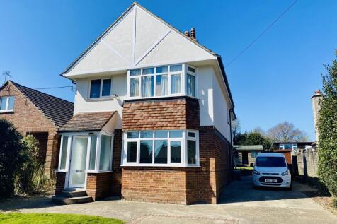 Church Road, Wootton Bridge, Ryde... 4 bed detached house for sale
