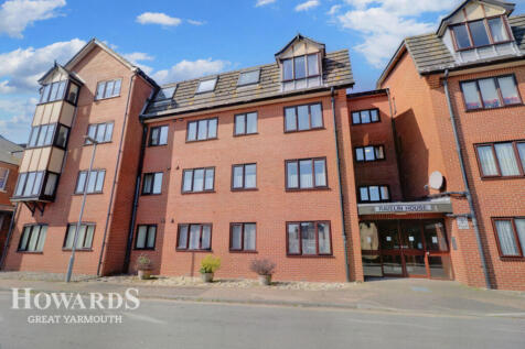 St Peters Plain, Great Yarmouth 2 bed apartment for sale