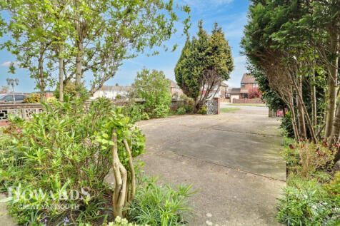 Beatty Road, Great Yarmouth 3 bed semi