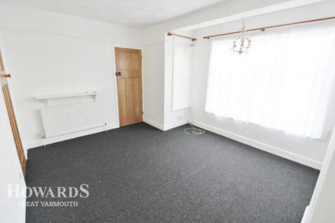 Middle Market Road, Great Yarmouth 2 bed terraced house for sale