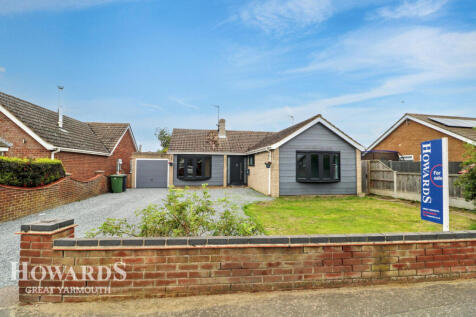 Beach Road, Scratby 3 bed detached bungalow for sale