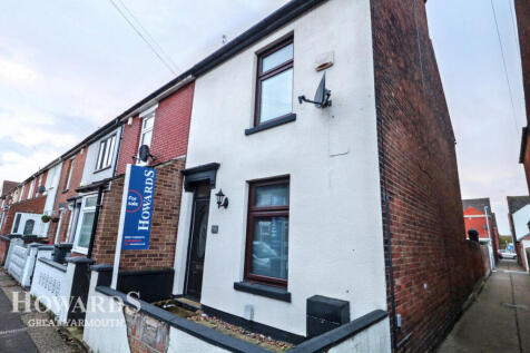Palgrave Road, Great Yarmouth 3 bed end of terrace house for sale