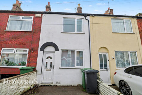 Tottenham Street, Great Yarmouth 2 bed terraced house for sale