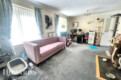 Church Lane, Bradwell 3 bed detached house for sale
