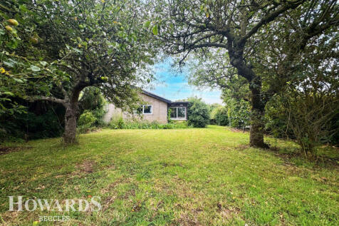 Cratfield Road, Halesworth 3 bed detached bungalow for sale